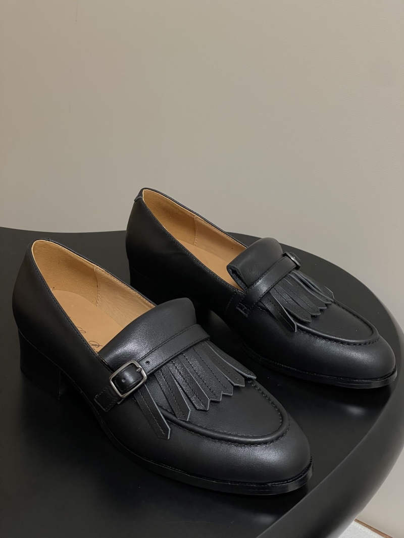 L0r0 P1ana loafers